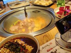 -山河屯铁锅炖鲜鹅·东北菜(开发区一店)