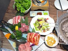 -明洞阿姨·韩式酱蟹烤肉·创意料理(三元桥店)