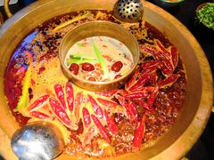 -王婆乔鲜鱼自助火锅(蜀汉路店)