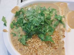 -百品聚旋转火锅(号外店)