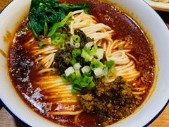 -川人百味(金安中央大街店)