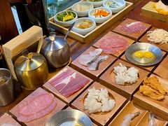-银米·云南传统过桥米线(双廊黑金冠店)