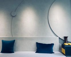 -变画·发型STUDIO