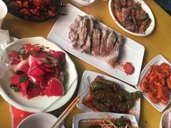 -有奴思烤肉·清真(正宁路店)