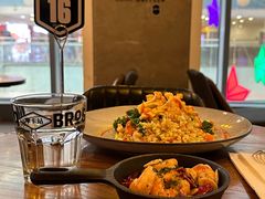 -Moka Bros 摩卡站(西单大悦城店)