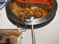 -左庭右院鲜牛肉火锅(金山万达店)