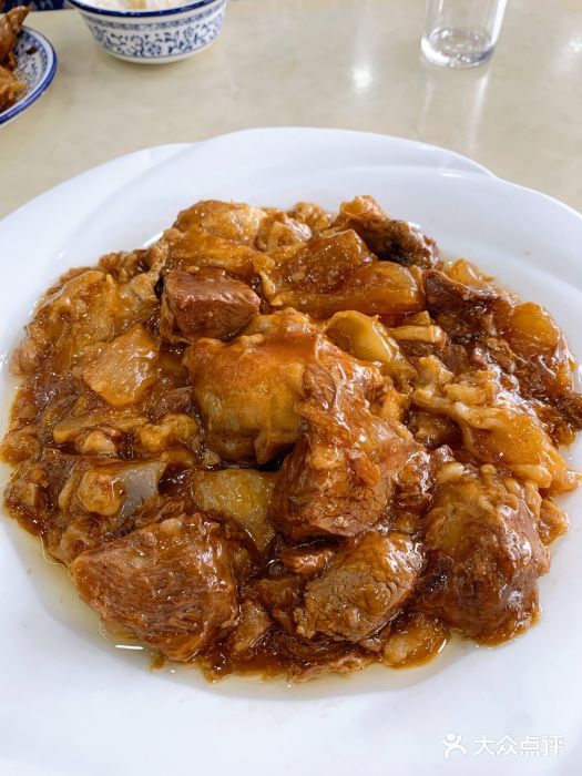 同发号饭庄(复兴路店)红烧牛窝骨图片