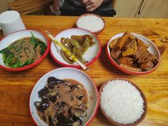 -老济宁甏肉干饭(凌云路店)