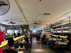 -大头虾越式风味餐厅(光明广场店)