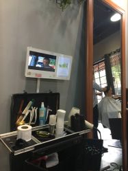 店内一角-discovery 发现 hair salon