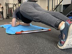 -汗水空间私教健身连锁(SM广场店)