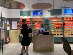 -MUJOSH木九十眼镜(月星环球港B1店)