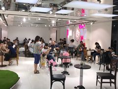 -星巴克(广州中华广场B1层店)