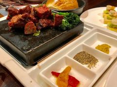 20.食间极佳级雪花牛排（淋酱汁）-食间牛排(湖西路店)