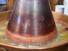 -果松木炭酸菜铜火锅·外婆参鸡汤