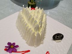菠萝色拉-金米箩大酒店(五角场店)