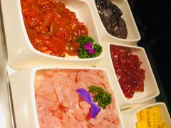 -海底捞火锅鲜切牛肉主题店(长寿路店)
