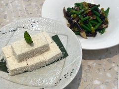 黄瓜苗鸡纵菌-大树餐厅(大悦城店)