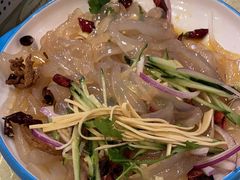 -鹤乡东北菜(崮山路店)
