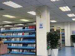 -南山图书馆(常兴路店)