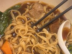 -康师傅私房牛肉面(申虹店)