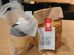 -麦当劳(中山公园龙之梦店)