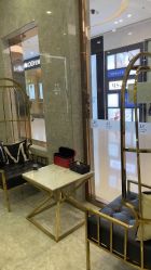-Meng Lang 梦郎白金店