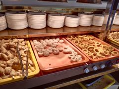 -爱客得牛排海鲜烤肉·火锅自助(春熙路黑金好店)
