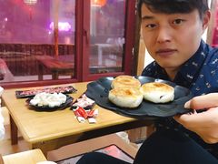 -果松木炭酸菜铜火锅·外婆参鸡汤