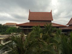 -三亚湾海居铂尔曼度假酒店