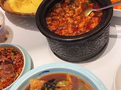 -万重锦·人文川菜馆(骡马市店)