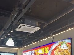 -鑫郭氏·南昌20年大排档(红谷滩旗舰店)