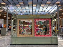 -ladurée(戴高乐机场T 2F店)