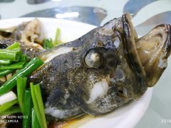 -小辣妹川味海鲜加工店(第一市场椰风巷店)