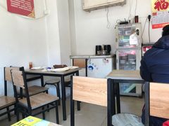大堂-一品鲜鱼锅贴(人民一路店)