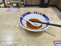 -魔都三兄弟酸辣粉·蘸卤炸串(虹桥万科店)