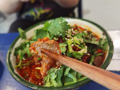 牛肉-马路边边麻辣烫联盟路店