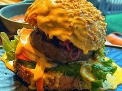 -Let'sBURGERplus·非常创意汉堡(三里屯店)