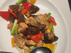 -忆江南·临江鱼馆