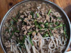 -正宗杨记普洱酸醋米线(总店)