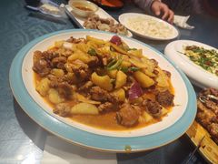 -乡村馕坑肉·烧烤·新疆菜·本地人更爱吃(阿勒泰首店)
