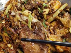 -嘎嘎鸭下巴·爆辣干锅(明教寺店)