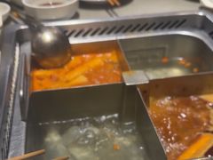 -海底捞火锅(新松江路店)