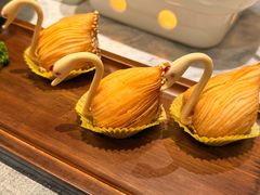 榴莲天鹅酥-云锦壹号·淮扬宴(徐汇万科店)