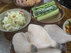 耗儿鱼-正南齊北重庆老火锅(光华村直营店)