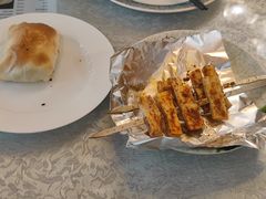 -汗腾格里·风味餐厅(新疆驻京办店)