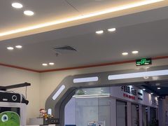 -极橙儿童齿科矫正中心(奥城店)
