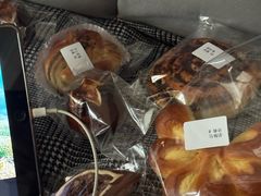 -雀食面包店(钟楼店)