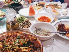 -巴特餐饮6加1音乐餐吧·新疆菜
