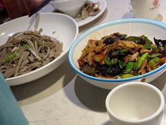 -丁里羊肉小镇(天鹅湖总店)